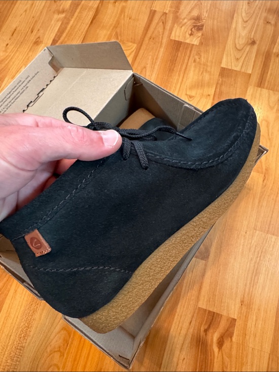 Clarks Other - NEW Clark’s Shacre Men's Black Suede Crepe Sole Chukka Boots (Wallabee)